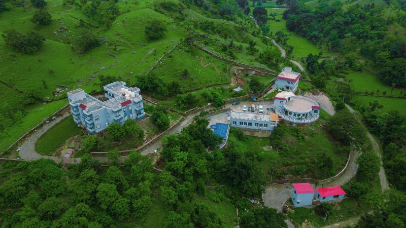 The Sky Imperial Pavoreal Jungle Resort image