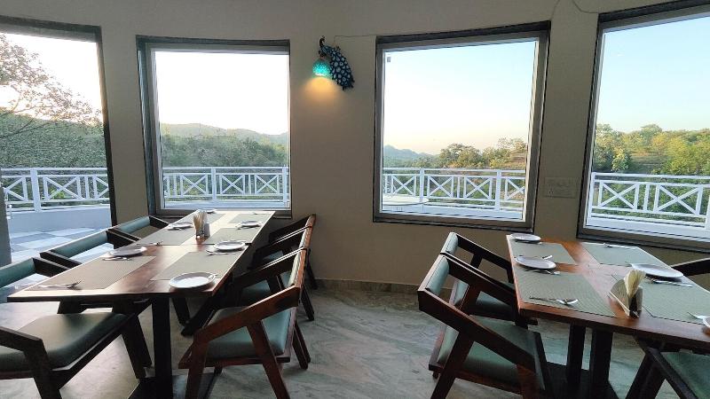 The Sky Imperial Pavoreal Jungle Resort image
