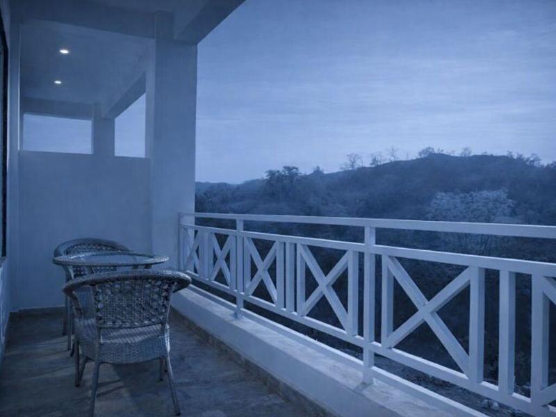 The Sky Imperial Pavoreal Jungle Resort image
