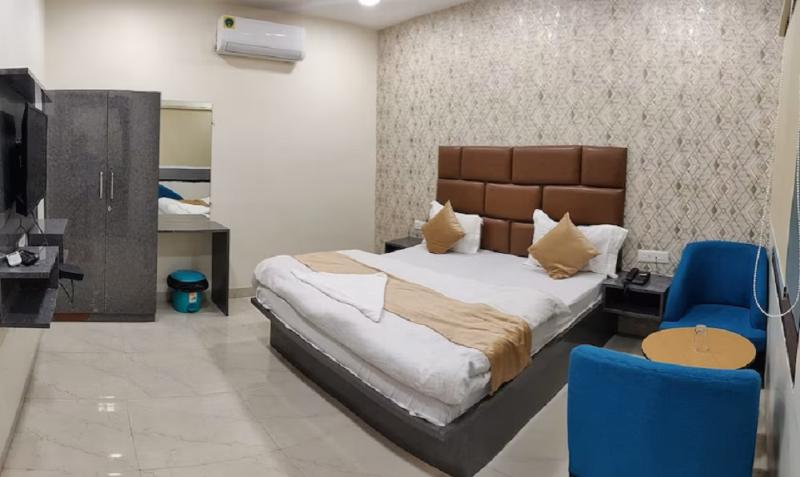 Hotel Mandakini Royale