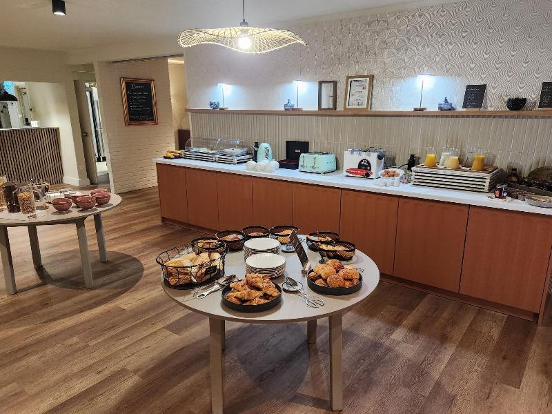 Hotel Nell image