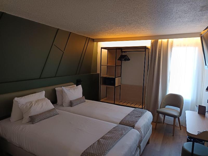 Hotel Nell image