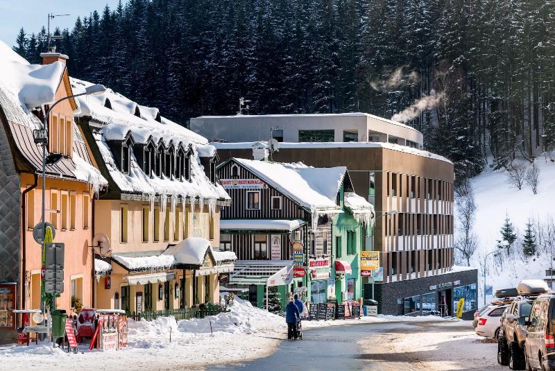 Hotel Pecr Well image