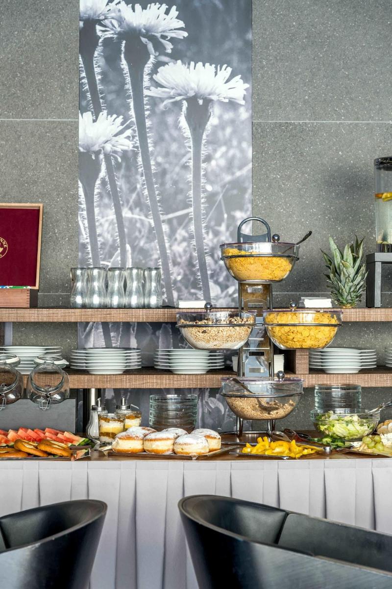 Hotel Pecr Well image