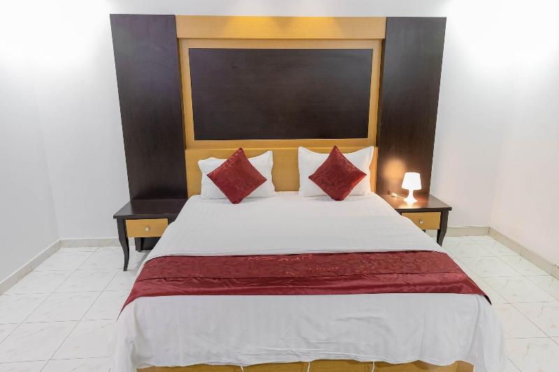 Noor Amal Apartments Serviced image