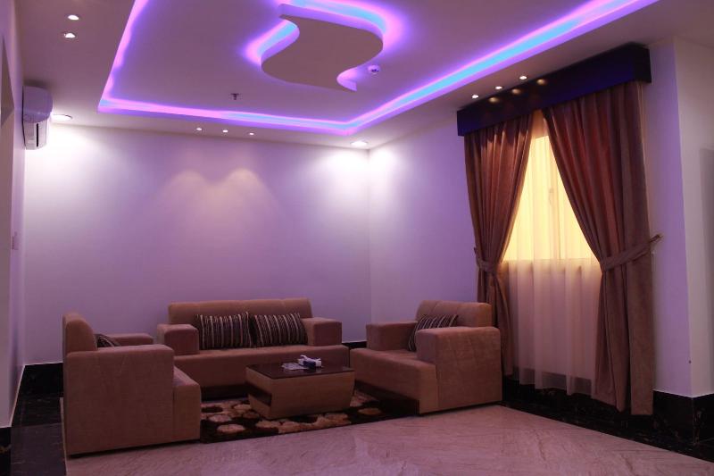 Noor Amal Apartments Serviced image