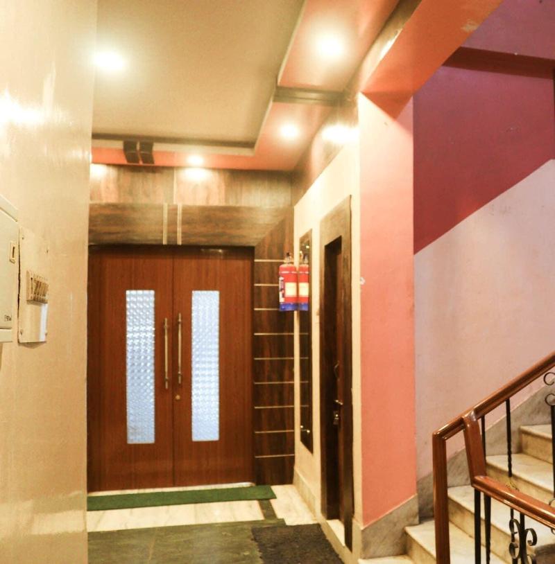 Hotel Tara Tower 5