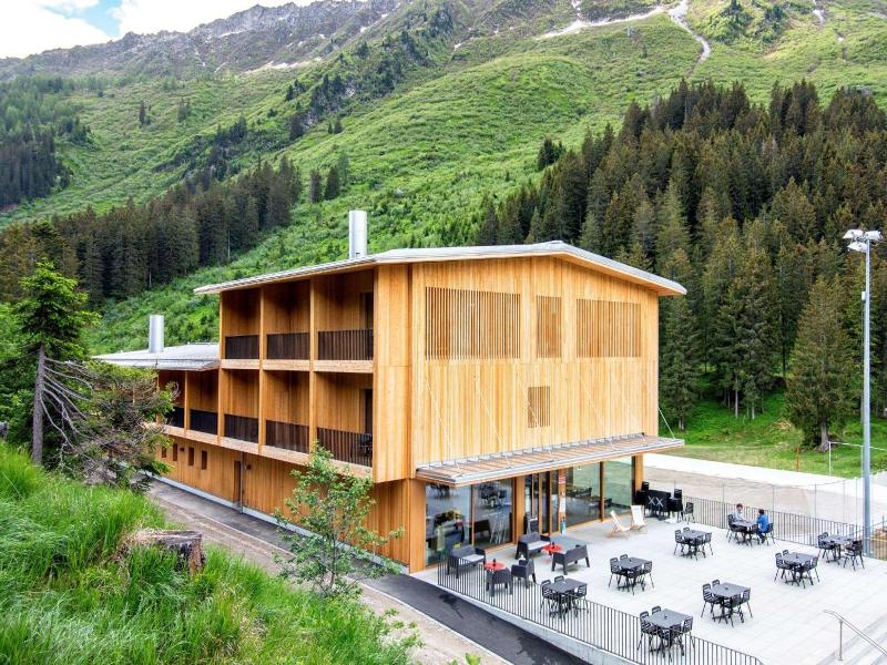 Campra Alpine Lodge Spa image
