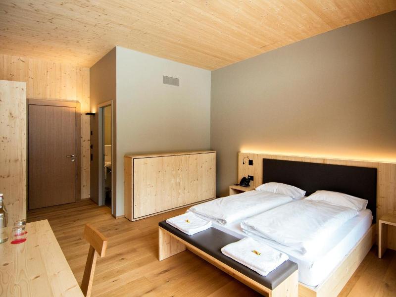Campra Alpine Lodge Spa image