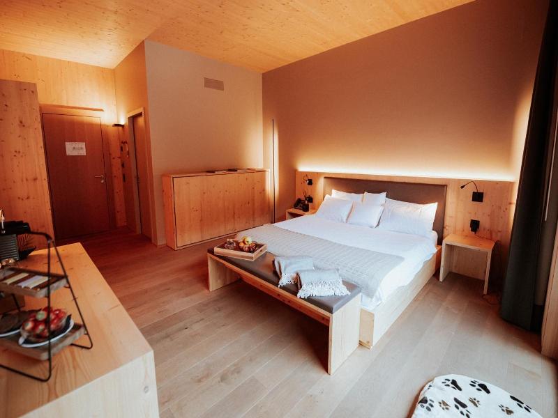 Campra Alpine Lodge Spa image