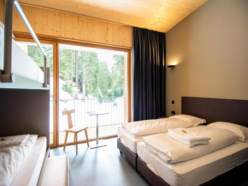 Campra Alpine Lodge Spa image