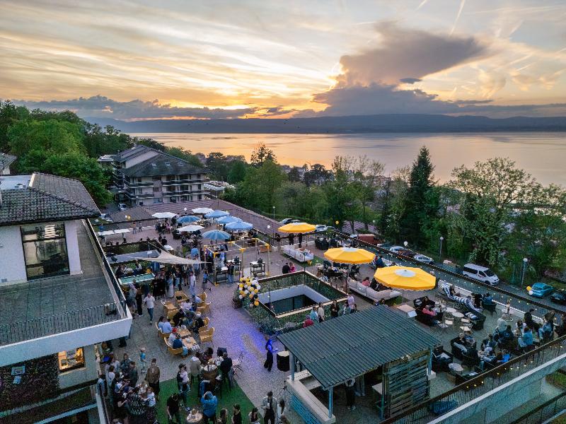 Côté Lac Hostel — general view