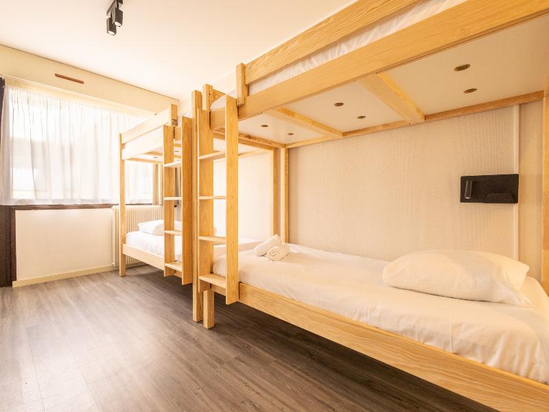 Côté Lac Hostel image