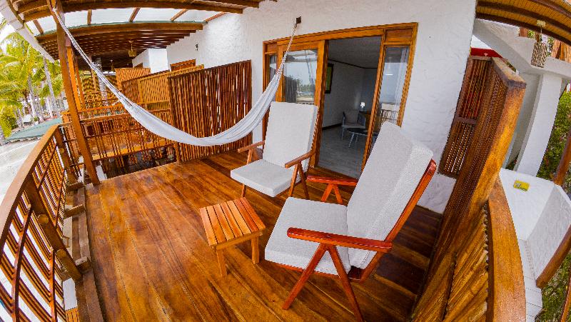 La Casa De Marita image