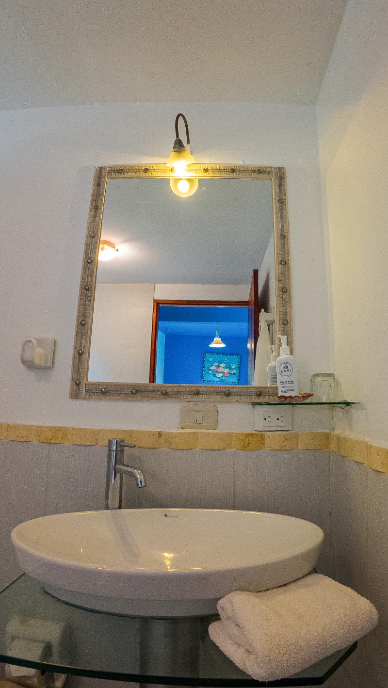 La Casa De Marita image