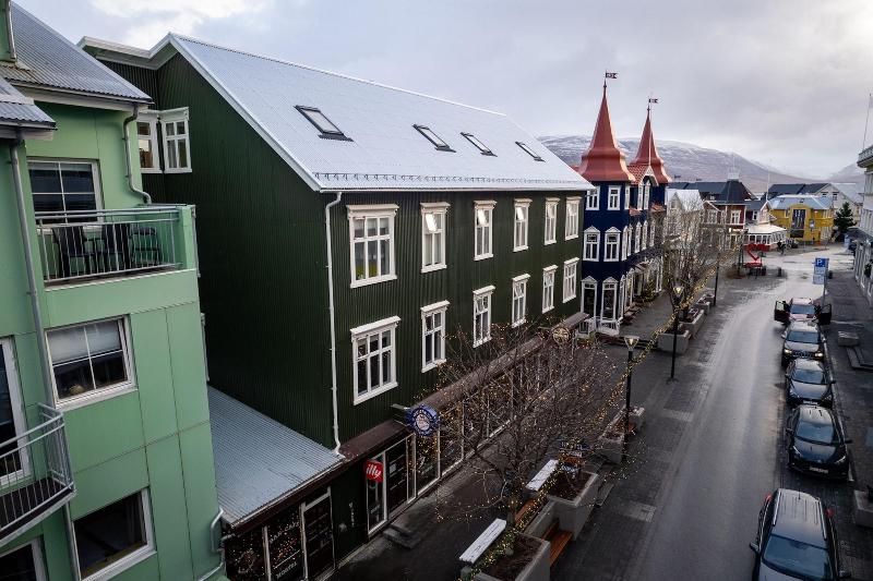 Akureyri Backpackers image