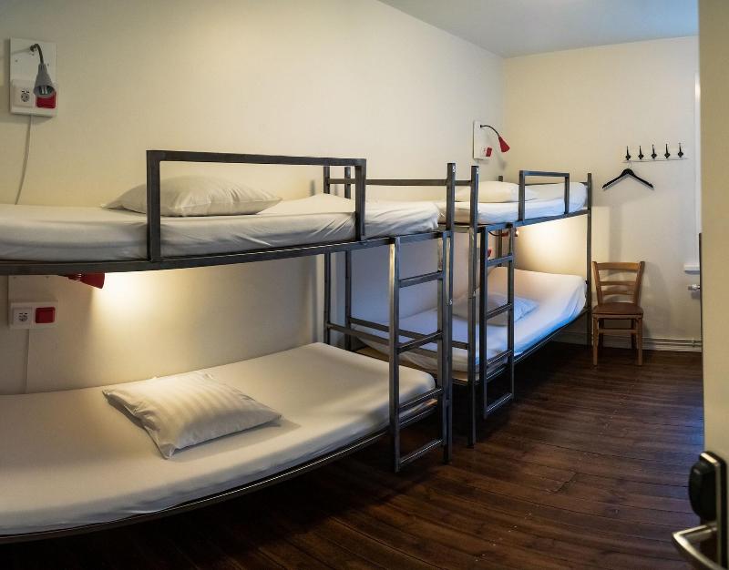 Akureyri Backpackers image