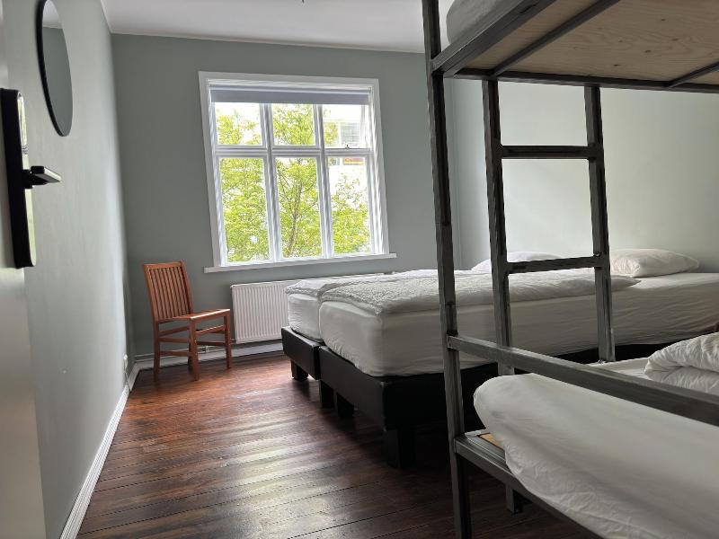 Akureyri Backpackers image