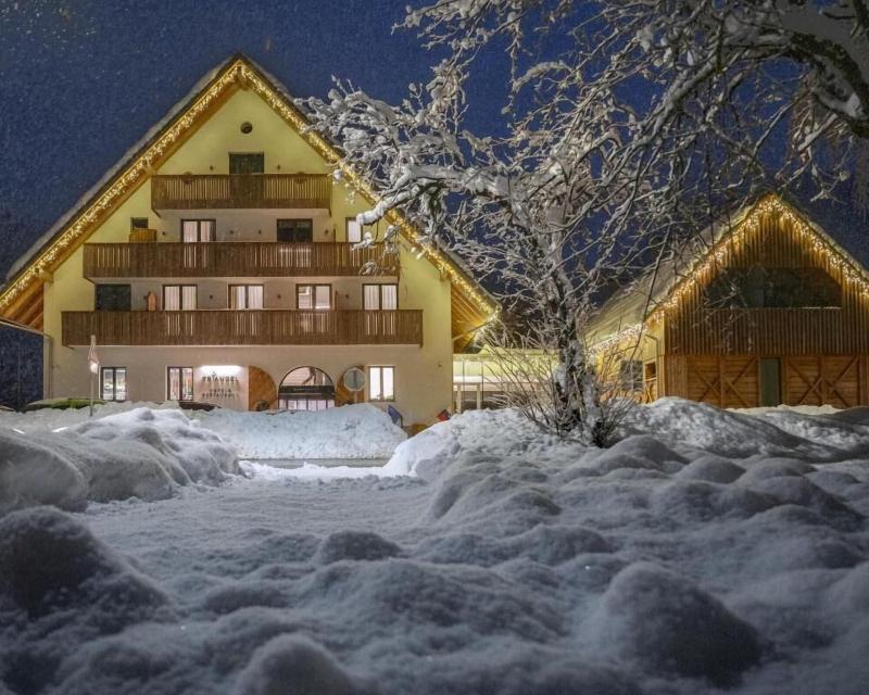 Triangel Boutique Hotel image