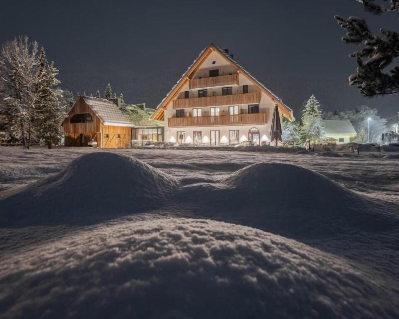 Triangel Boutique Hotel image