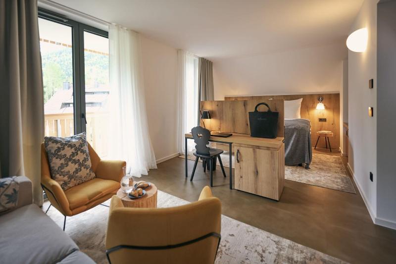 Triangel Boutique Hotel image