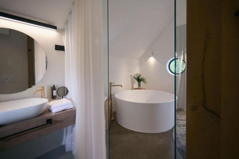 Triangel Boutique Hotel image