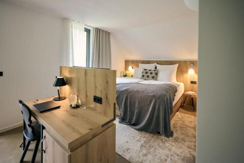 Triangel Boutique Hotel image
