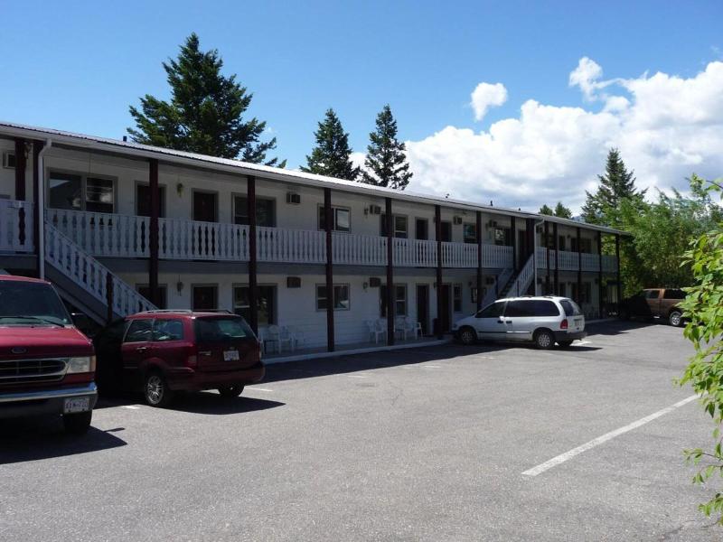 Mountain Springs Motel image