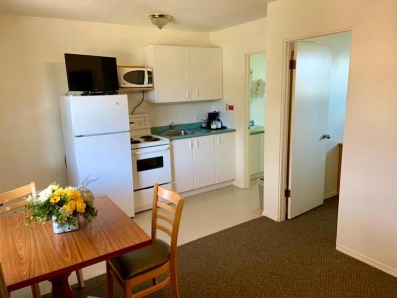 Mountain Springs Motel image