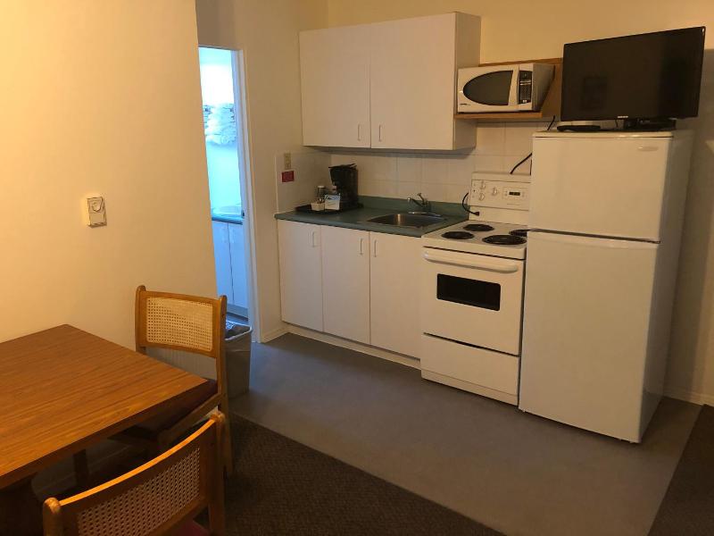 Mountain Springs Motel image