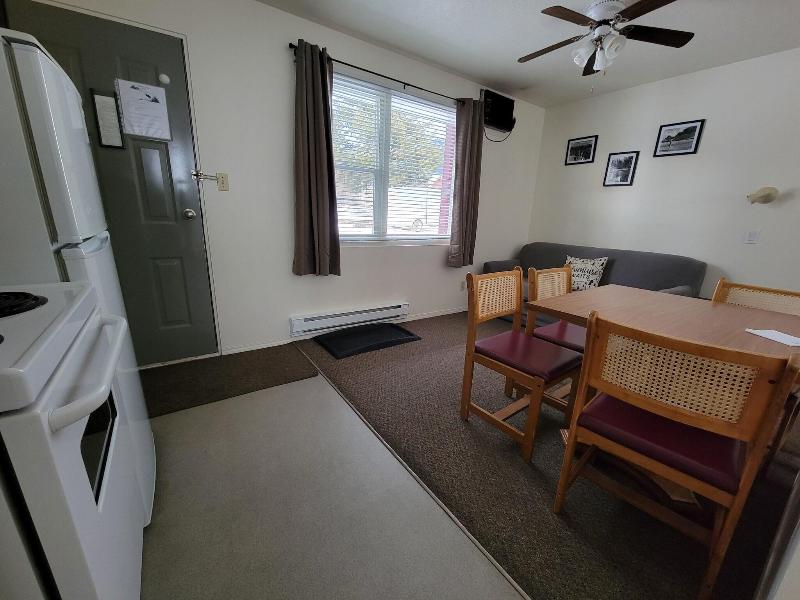 Mountain Springs Motel image