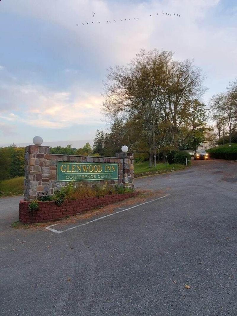 Glenwood Inn Conference Center image