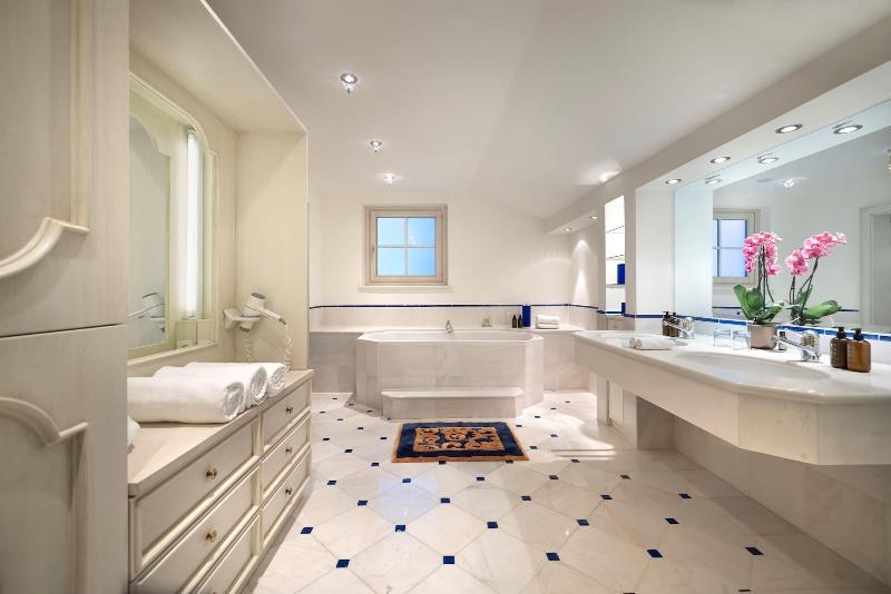 Kesselspitze Hotel Chalet Valamar Collection image