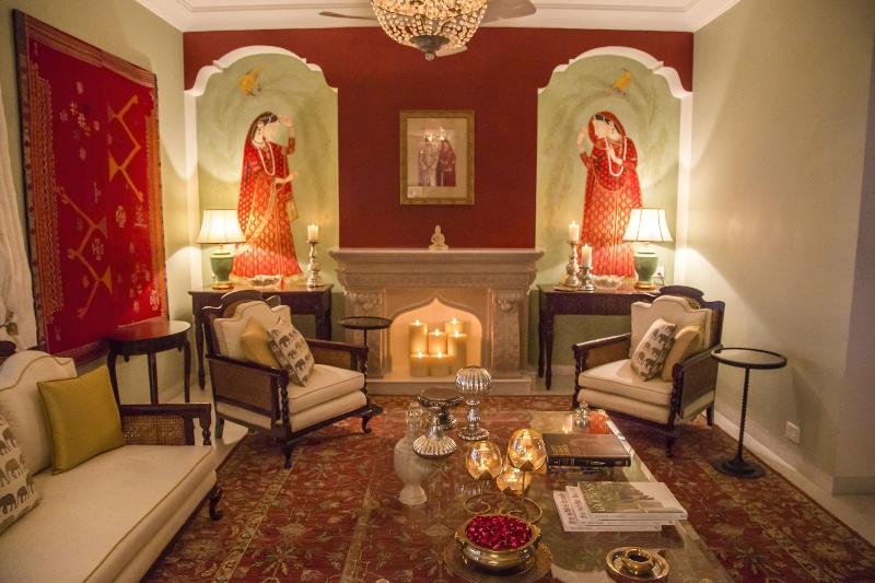 The Rohet House image