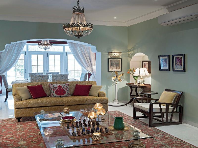 The Rohet House image