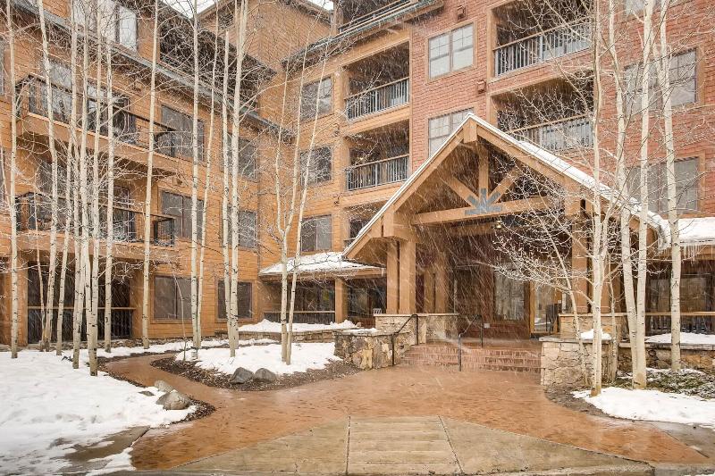 The Springs Condos By Keystone Resort image