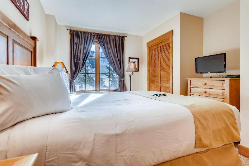 The Springs Condos By Keystone Resort image