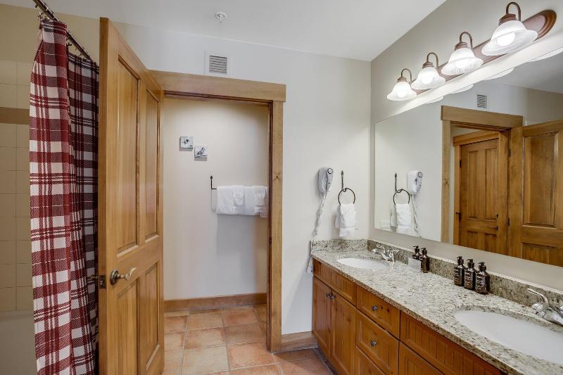 The Springs Condos By Keystone Resort image