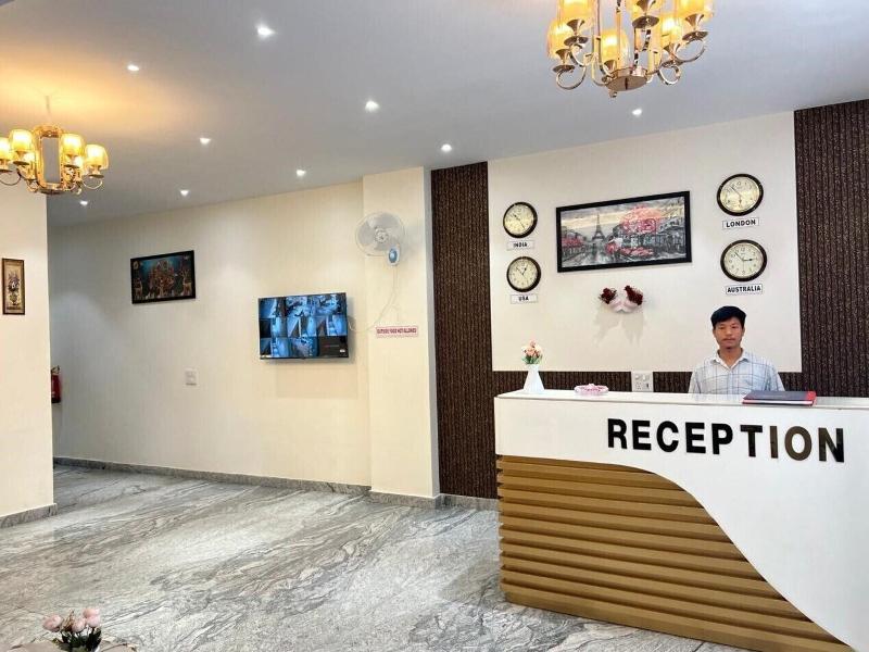 Hotel Ivory Inn image