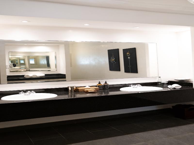 Lion In The Sun Boutique Hotel & Spa image
