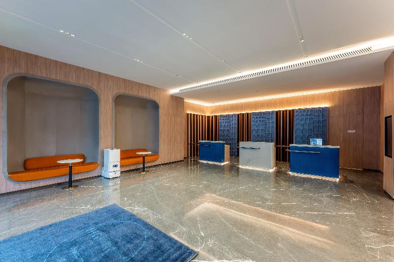 Holiday Inn Express Luoyang Longmen image