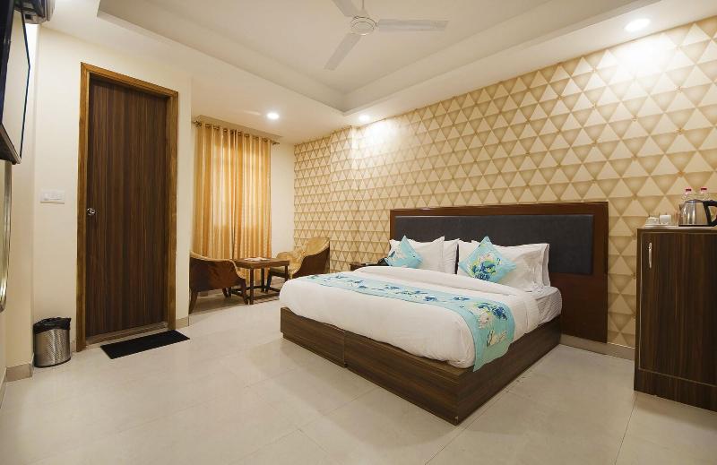 Hotel Srv Palace image