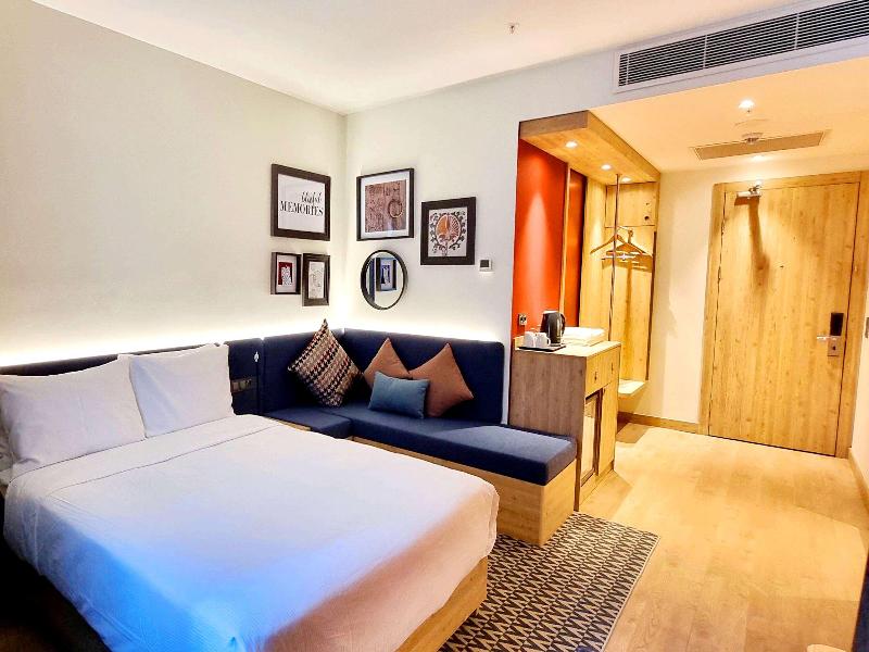 Tryp By Wyndham Zomin image