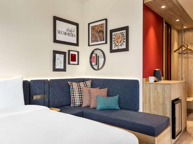 Tryp By Wyndham Zomin image