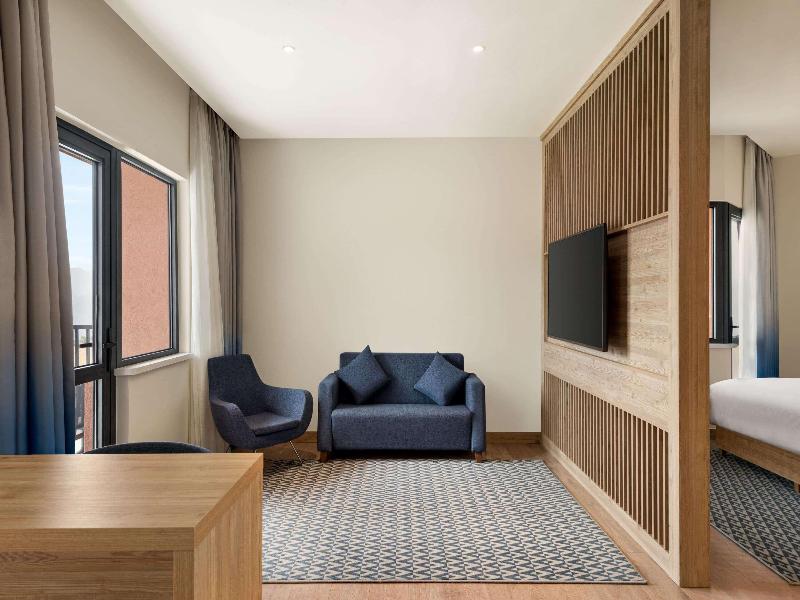 Tryp By Wyndham Zomin image 9