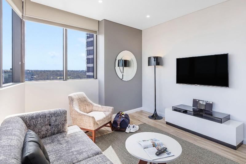 Meriton Suites Church Street, Parramatta image