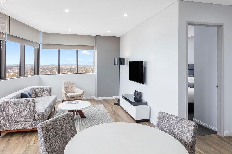 Meriton Suites Church Street, Parramatta image