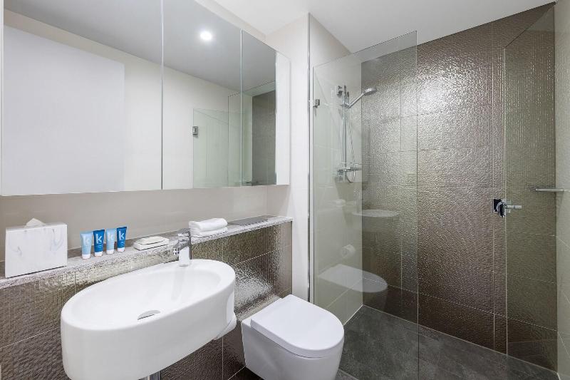 Meriton Suites Church Street, Parramatta image