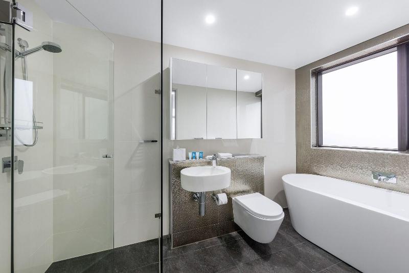 Meriton Suites Church Street, Parramatta image