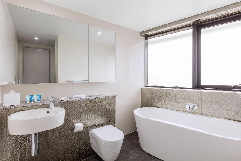 Meriton Suites Church Street, Parramatta image